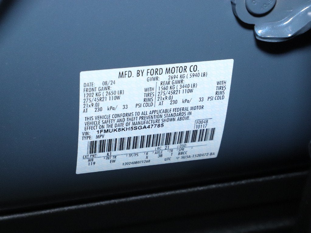 2025 Ford Explorer ST-Line
