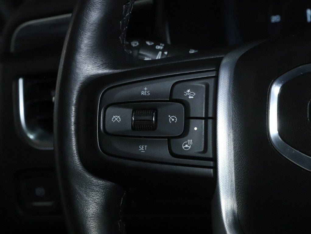 2022 GMC Yukon XL SLT