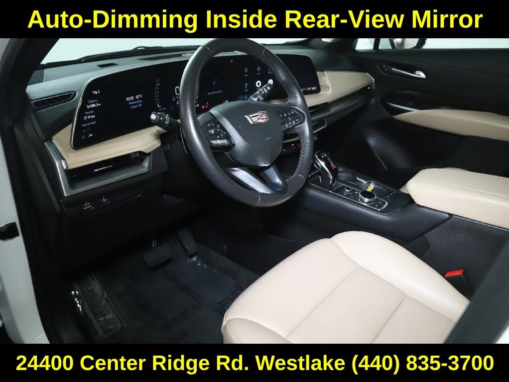 2024 Cadillac XT4 Premium Luxury