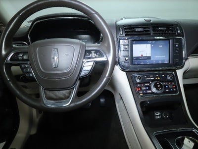 2019 Lincoln Continental Select