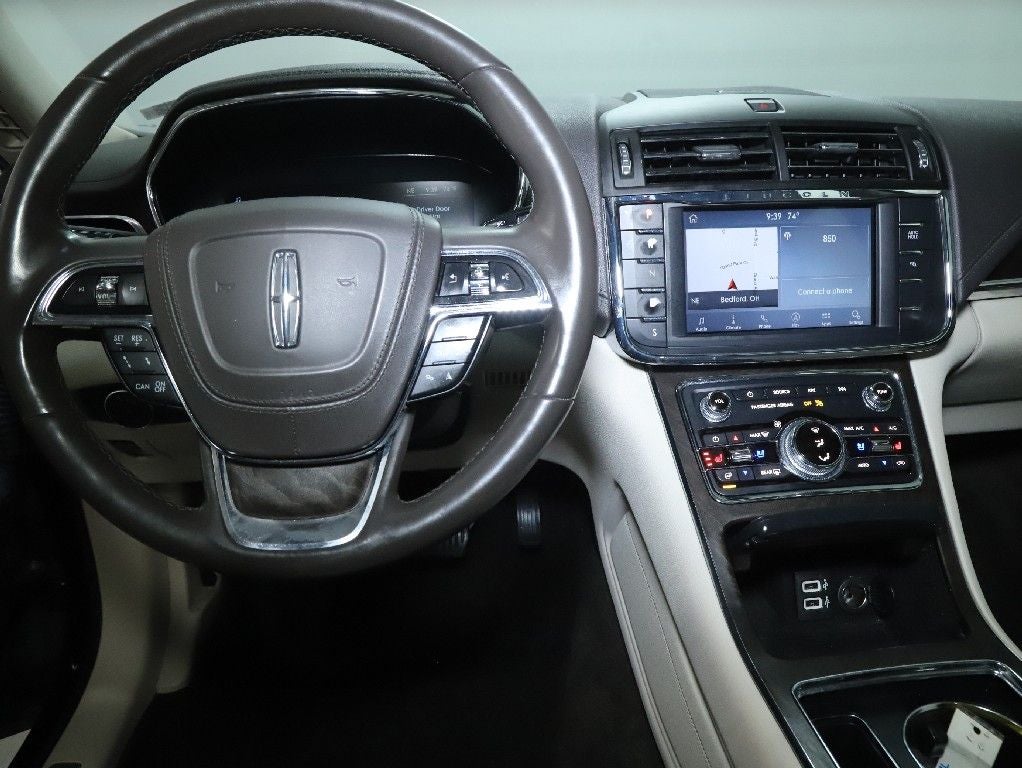 2019 Lincoln Continental Select