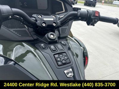 2023 Can-Am Spyder SEA TO SKY