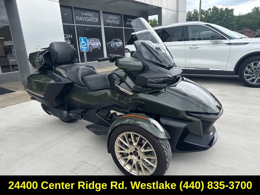2023 Can-Am Spyder SEA TO SKY