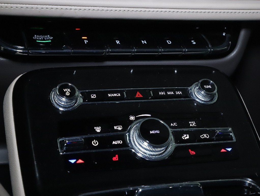 2023 Lincoln Nautilus Standard