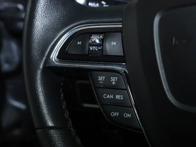 2022 Lincoln Nautilus Standard