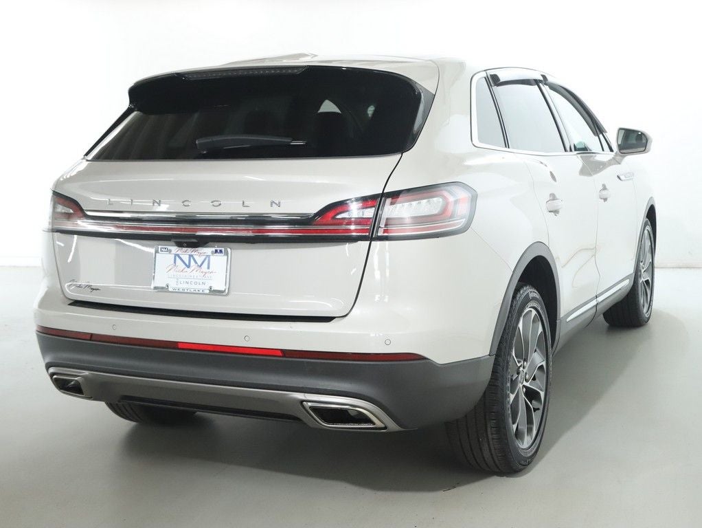 2023 Lincoln Nautilus Reserve