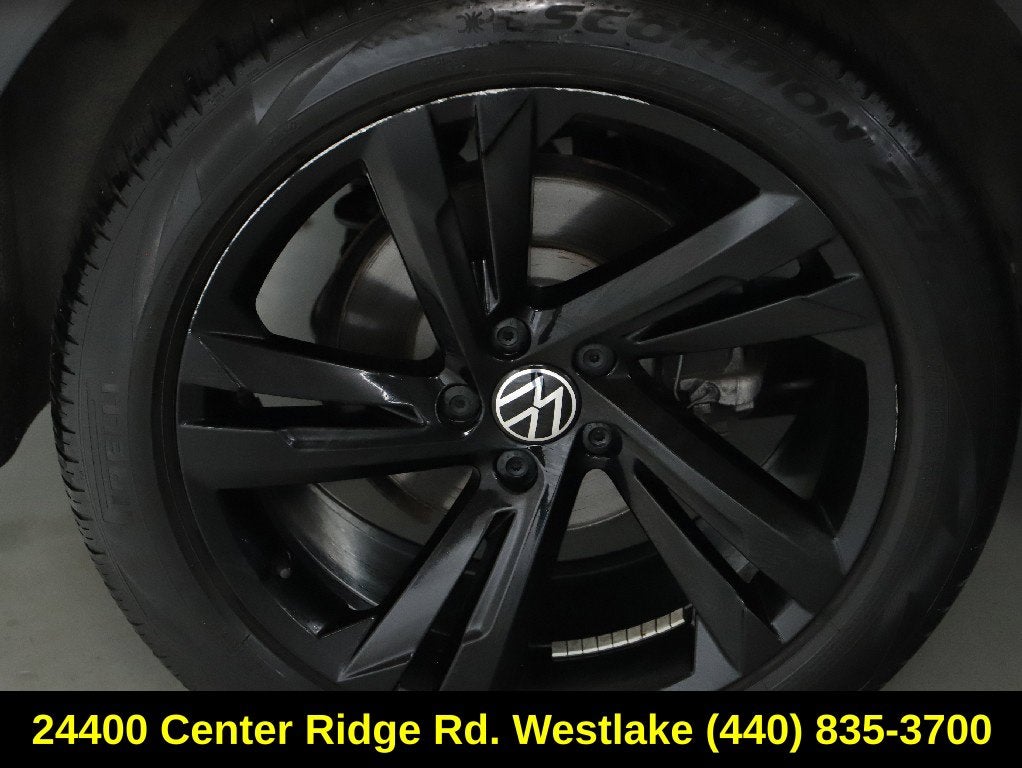 2023 Volkswagen Tiguan 2.0T SE R-Line Black