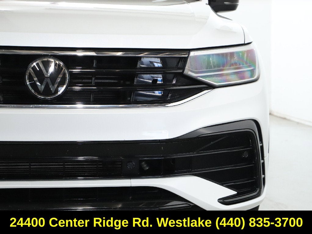 2023 Volkswagen Tiguan 2.0T SE R-Line Black