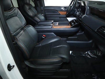 2023 Lincoln Navigator Black Label