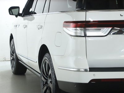 2023 Lincoln Navigator Black Label