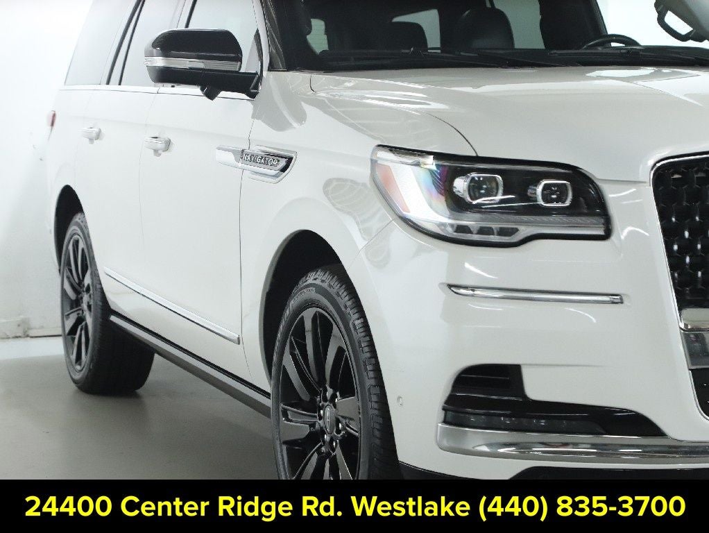 2023 Lincoln Navigator Black Label
