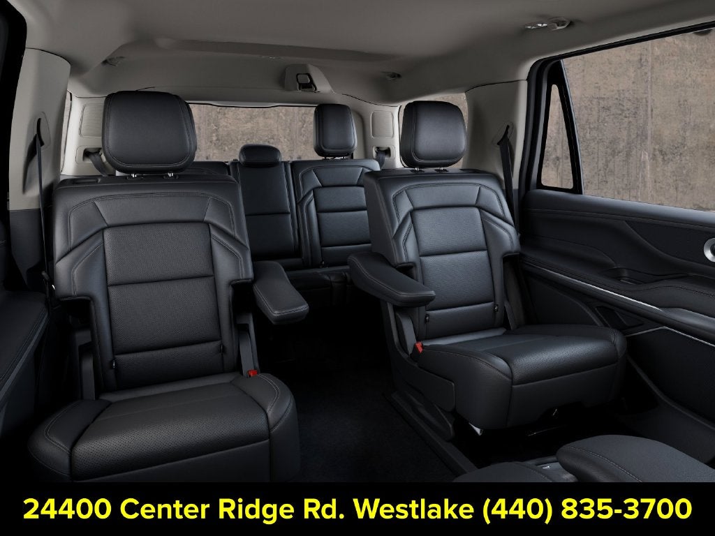 2027 Lincoln Navigator Premiere