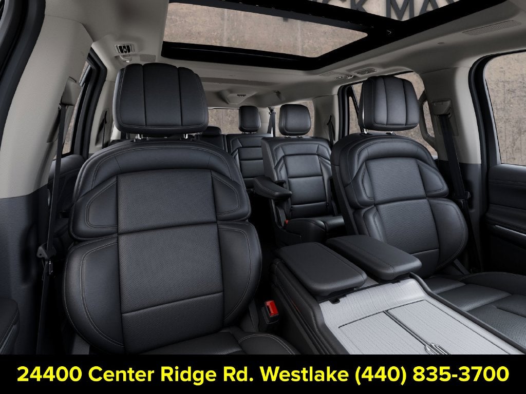 2027 Lincoln Navigator L Reserve