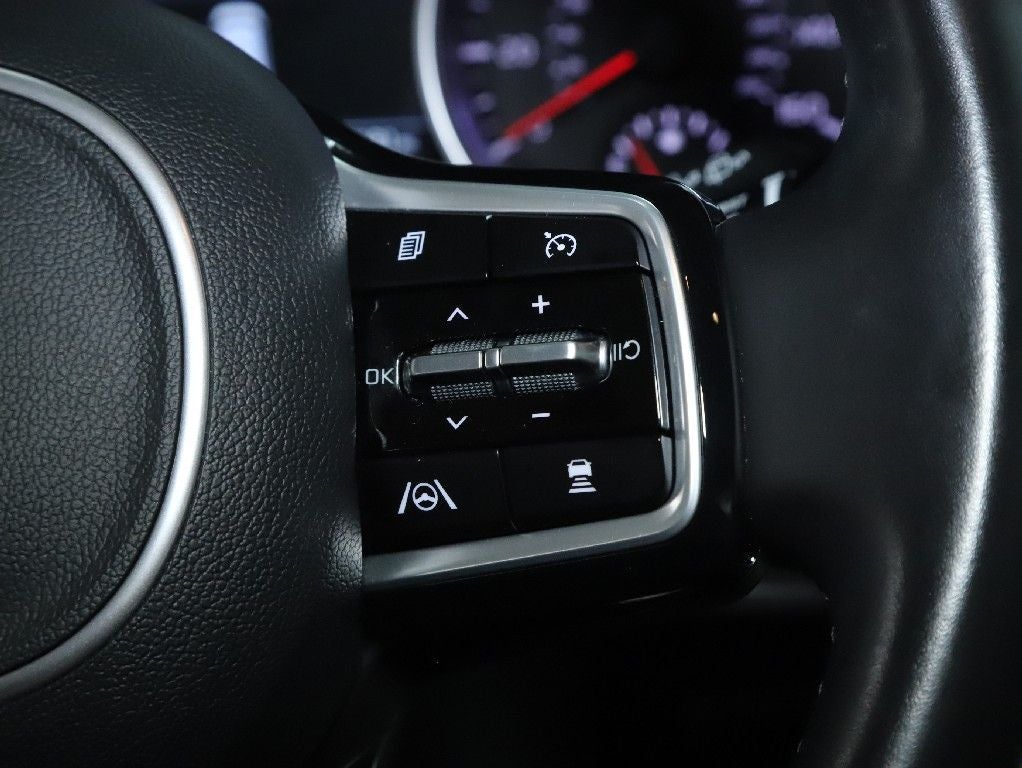 2022 Kia Carnival EX